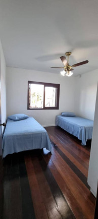 Imagem Casa com 4 Quartos à Venda, 250 m² em Capão Novo - Capao Da Canoa