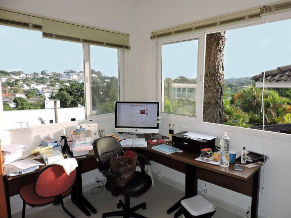 Imagem Casa com 4 Quartos à Venda, 400 m² em Golf Gardens - Carapicuíba