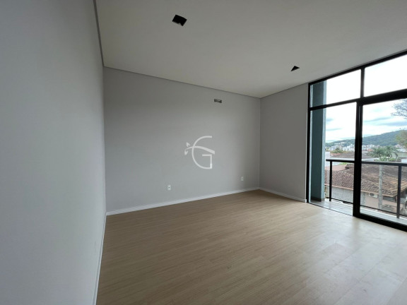 Imagem Casa com 3 Quartos à Venda, 203 m² em Saguaçu - Joinville Imagem Casa com 3 Quartos à Venda, 203 m² em Saguaçu - Joinville
