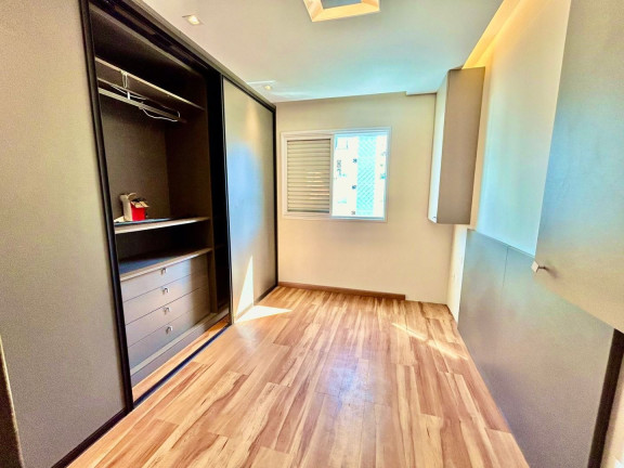 Imagem Apartamento com 3 Quartos à Venda, 115 m² em Embaré - Santos