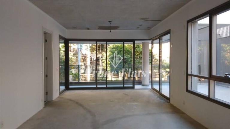 Apartamento com 3 Quartos à Venda, 315 m² em Jardim Catanduva - São Paulo