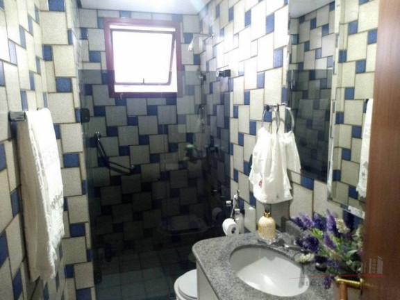Imagem Apartamento com 4 Quartos à Venda, 135 m² em Centro - Florianópolis Imagem Apartamento com 4 Quartos à Venda, 135 m² em Centro - Florianópolis