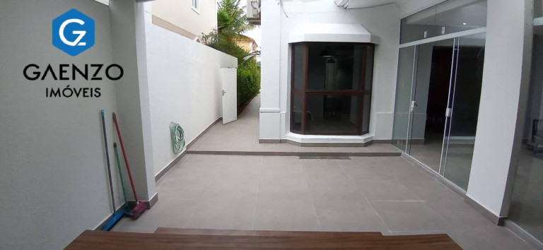 Casa de Condomínio com 3 Quartos à Venda, 200 m² em Tamboré - Santana De Parnaíba