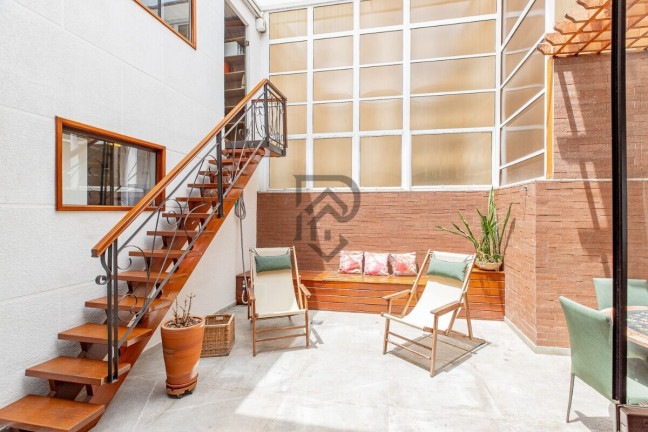Imagem Cobertura com 3 Quartos à Venda, 115 m² em Moema - São Paulo