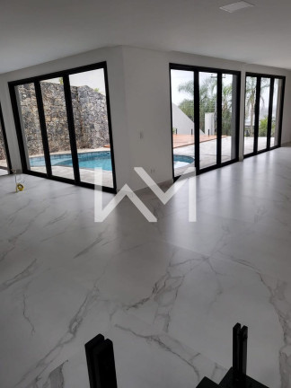 Imagem Casa com 3 Quartos à Venda, 355 m² em Caputera - Arujá Imagem Casa com 3 Quartos à Venda, 355 m² em Caputera - Arujá