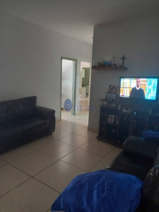 Imagem Sobrado com 3 Quartos à Venda, 260 m² em Alvorada - Anápolis