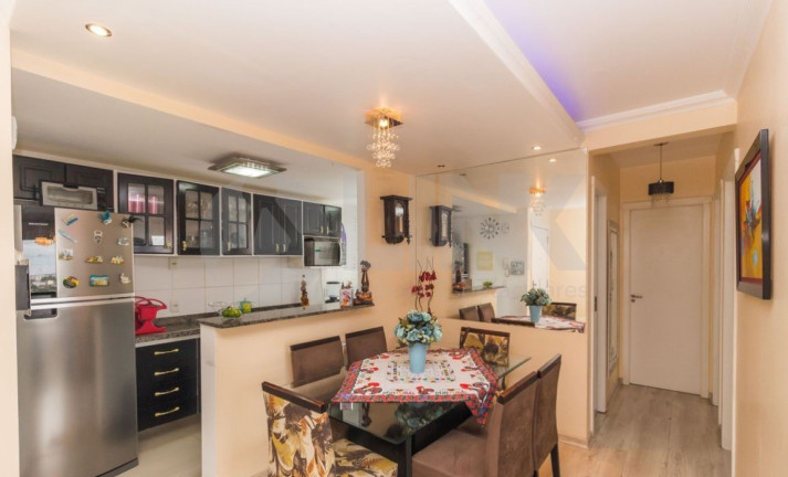 Imagem Apartamento com 2 Quartos à Venda, 65 m² em Vila Ipiranga - Porto Alegre