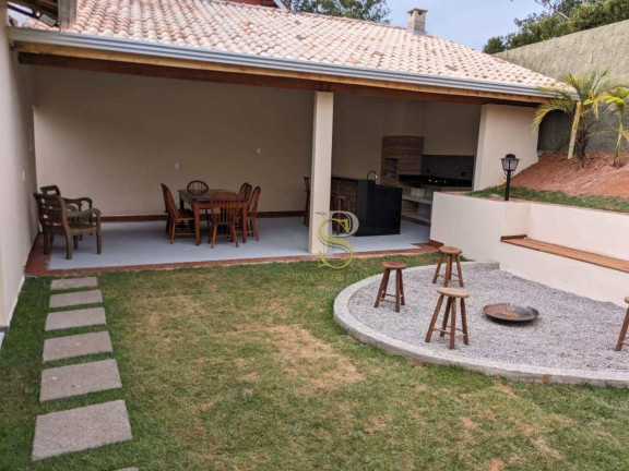 Imagem Casa com 3 Quartos à Venda, 211 m² em Jardim Estância Brasil - Atibaia
