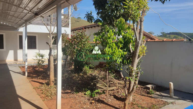Casa com 2 Quartos à Venda, 90 m² em Centro - Jambeiro