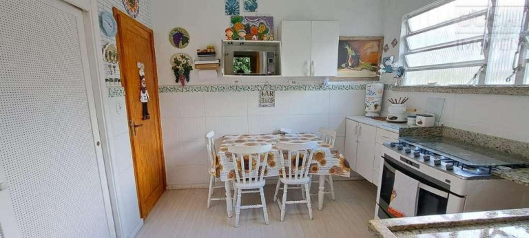 Imagem Casa com 3 Quartos à Venda, 536 m² em Alto - Teresópolis