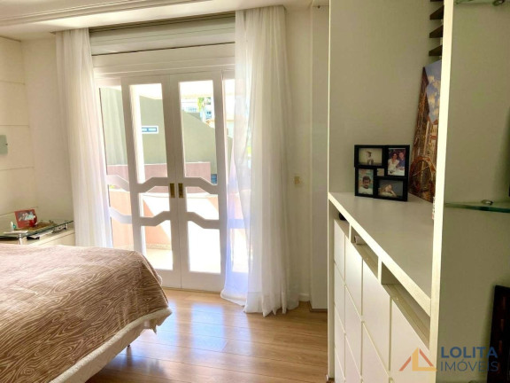 Imagem Casa com 4 Quartos à Venda, 348 m² em Córrego Grande - Florianópolis Imagem Casa com 4 Quartos à Venda, 348 m² em Córrego Grande - Florianópolis