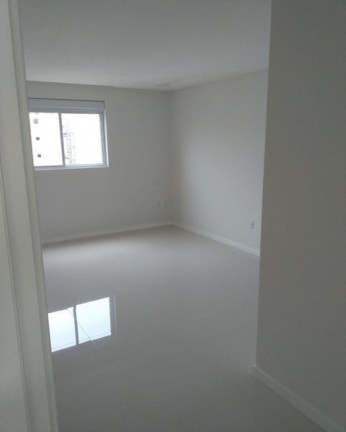Imagem Imóvel com 3 Quartos à Venda, 143 m² em Centro - Itapema
