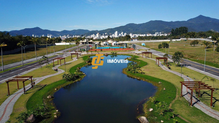 Imagem Casa com 3 Quartos à Venda, 272 m² em Centro - Camboriú