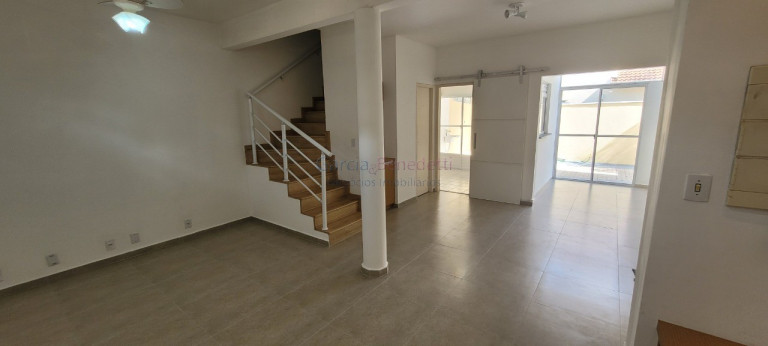 Imagem Casa com 3 Quartos para Alugar, 104 m² em Jardim Shangai - Jundiaí Imagem Casa com 3 Quartos para Alugar, 104 m² em Jardim Shangai - Jundiaí