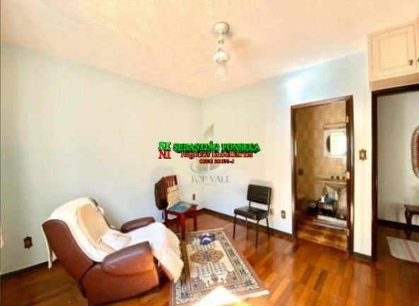 Imagem Casa com 3 Quartos à Venda, 300 m² em Vila Adyana - São José Dos Campos Imagem Casa com 3 Quartos à Venda, 300 m² em Vila Adyana - São José Dos Campos