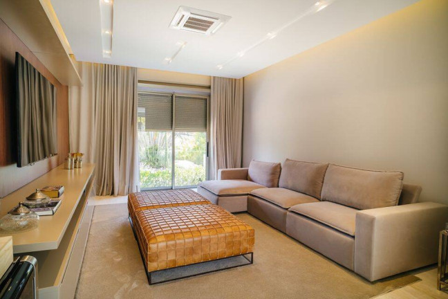 Imagem Casa com 5 Quartos à Venda, 1.180 m² em Alphaville - Santana De Parnaíba Imagem Casa com 5 Quartos à Venda, 1.180 m² em Alphaville - Santana De Parnaíba