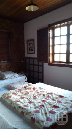 Imagem Casa de Condomínio com 6 Quartos à Venda, 380 m² em Campos Do Jordão - Gravatá
