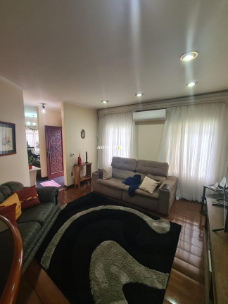 Imagem Casa com 5 Quartos à Venda, 282 m² em Centro - Franca