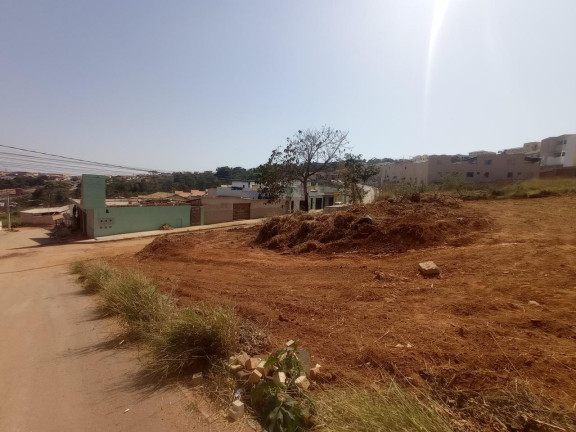 Terreno à Venda, 1.167 m² em São Pedro - Esmeraldas