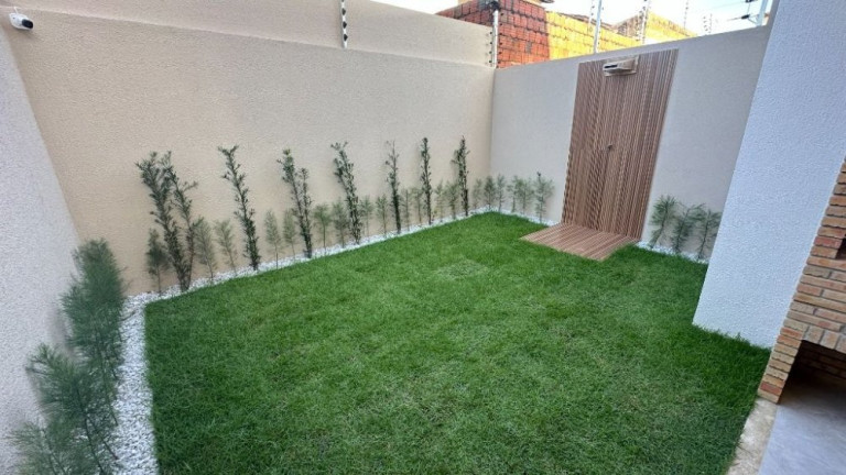 Imagem Casa com 3 Quartos à Venda, 137 m² em Pires Façanha - Eusébio Imagem Casa com 3 Quartos à Venda, 137 m² em Pires Façanha - Eusébio