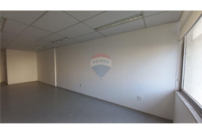 Imagem Sala Comercial para Alugar, 32 m² em Itaim Bibi - São Paulo Imagem Sala Comercial para Alugar, 32 m² em Itaim Bibi - São Paulo