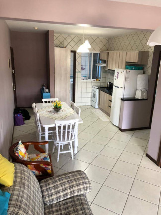 Imagem Apartamento com 2 Quartos para Temporada, 78 m² em Bombas - Bombinhas Imagem Apartamento com 2 Quartos para Temporada, 78 m² em Bombas - Bombinhas
