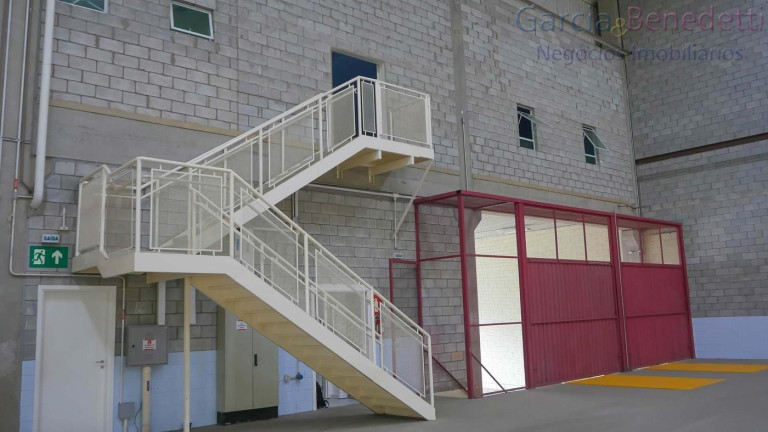 Imóvel para Alugar, 1.782 m² em Itaqui - Itapevi