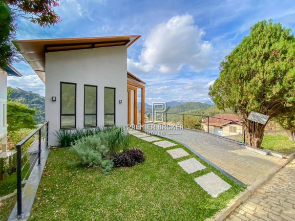 Casa com 3 Quartos à Venda, 145 m² em Albuquerque - Teresópolis