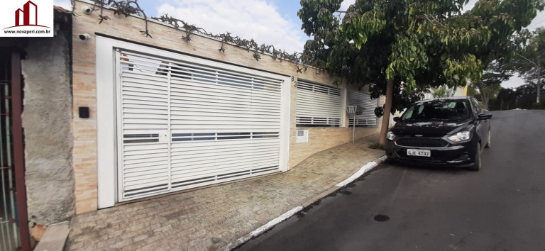 Casa com 3 Quartos à Venda,  em Centro - Franco Da Rocha