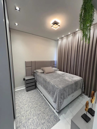 Imagem Apartamento com 2 Quartos à Venda, 85 m² em Perequê - Porto Belo