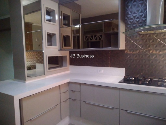 Imagem Imóvel com 3 Quartos à Venda, 219 m² em Zona 03 - Maringá