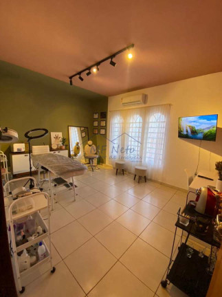 Casa com 3 Quartos à Venda, 540 m² em Vila Pinheiro - Pirassununga