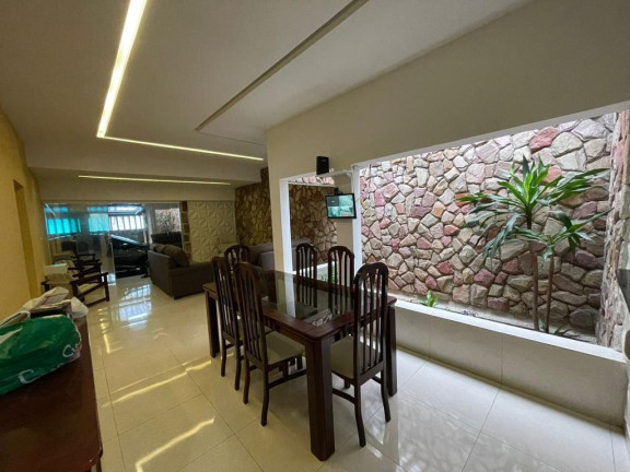 Imagem Casa com 3 Quartos à Venda, 180 m² em San Martin - Recife