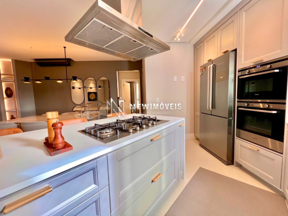 Imagem Apartamento com 3 Quartos à Venda, 173 m² em Pioneiros - Balneário Camboriú Imagem Apartamento com 3 Quartos à Venda, 173 m² em Pioneiros - Balneário Camboriú