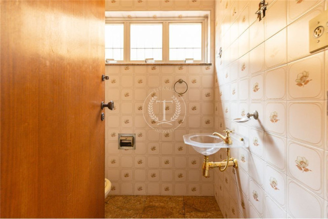 Imagem Casa com 4 Quartos à Venda, 354 m² em Vila Ipojuca - São Paulo
