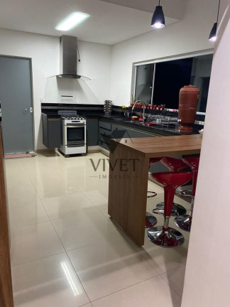 Imagem Casa de Condomínio com 3 Quartos à Venda, 302 m² em Vossoroca - Sorocaba