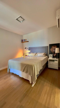 Imagem Imóvel com 3 Quartos à Venda, 125 m² em Praia Da Costa - Vila Velha Imagem Imóvel com 3 Quartos à Venda, 125 m² em Praia Da Costa - Vila Velha
