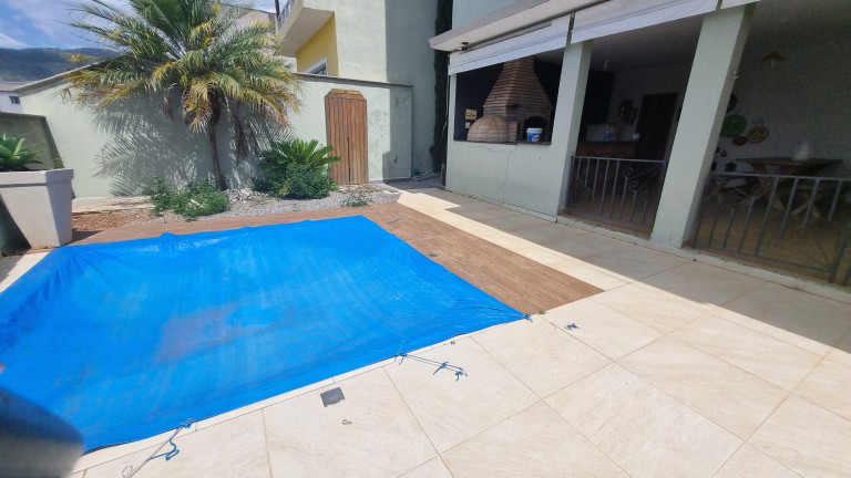 Imagem Casa com 3 Quartos à Venda, 300 m² em Jardim Paulista - Atibaia Imagem Casa com 3 Quartos à Venda, 300 m² em Jardim Paulista - Atibaia