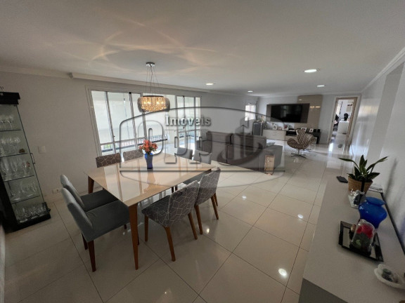 Apartamento com 3 Quartos à Venda,  em Aclimação - São Paulo