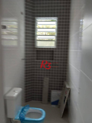 Imagem Casa com 2 Quartos à Venda, 80 m² em Embaré - Santos Imagem Casa com 2 Quartos à Venda, 80 m² em Embaré - Santos