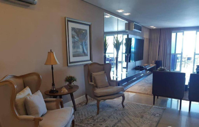 Imagem Apartamento com 5 Quartos à Venda, 242 m² em Centro - Balneário Camboriú Imagem Apartamento com 5 Quartos à Venda, 242 m² em Centro - Balneário Camboriú