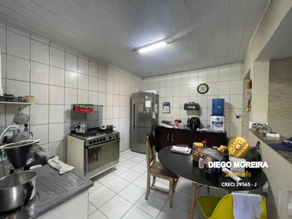 Imagem Casa com 3 Quartos à Venda, 300 m² em Terra Preta - Mairiporã