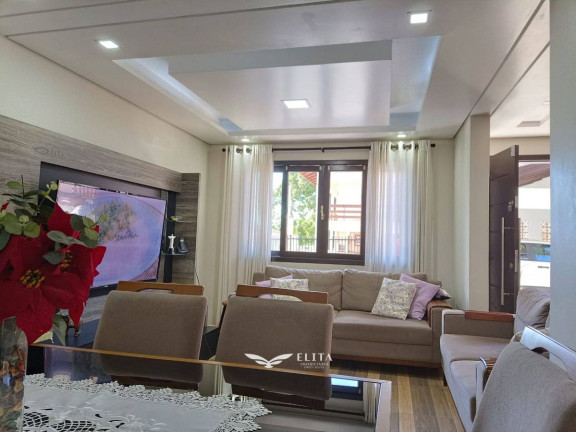 Imagem Sobrado com 4 Quartos à Venda, 154 m² em Centro - Barra Velha