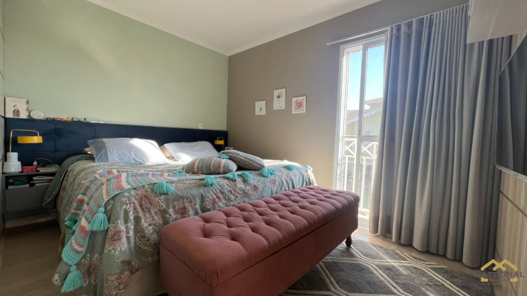 Imagem Imóvel com 4 Quartos à Venda, 157 m² em Medeiros - Jundiaí Imagem Imóvel com 4 Quartos à Venda, 157 m² em Medeiros - Jundiaí