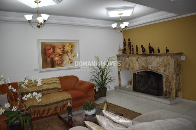Imagem Imóvel com 32 Quartos à Venda, 800 m² em Região De Capivari - Campos Do Jordão Imagem Imóvel com 32 Quartos à Venda, 800 m² em Região De Capivari - Campos Do Jordão