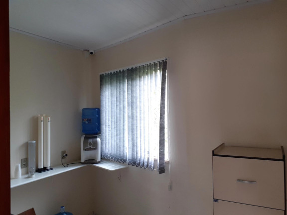 Casa com 7 Quartos à Venda, 186 m² em Várzea - Teresópolis