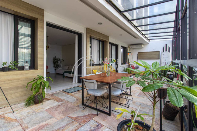 Imagem Casa com 6 Quartos à Venda, 600 m² em Ilha Porchat - São Vicente Imagem Casa com 6 Quartos à Venda, 600 m² em Ilha Porchat - São Vicente