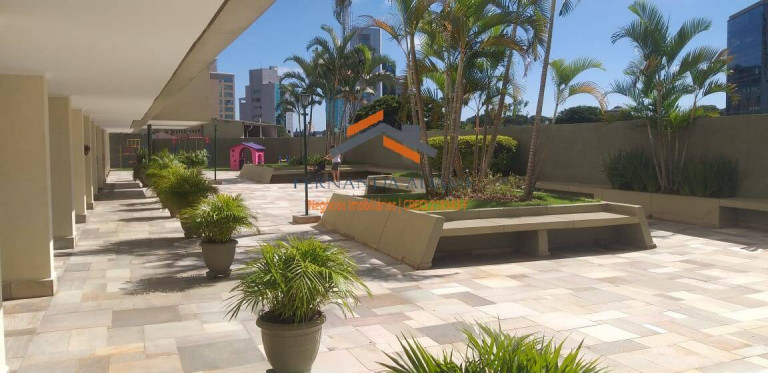 Apartamento com 3 Quartos à Venda, 144 m² em Centro - Campinas