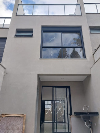 Casa com 2 Quartos à Venda, 125 m² em Chácara São João - Carapicuíba