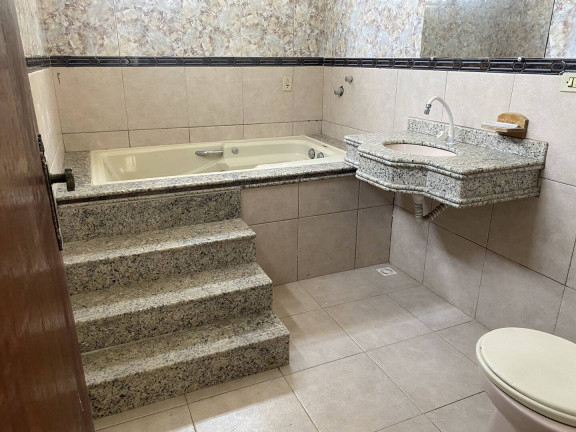 Imagem Casa com 5 Quartos à Venda, 330 m² em Outeiro - Araruama